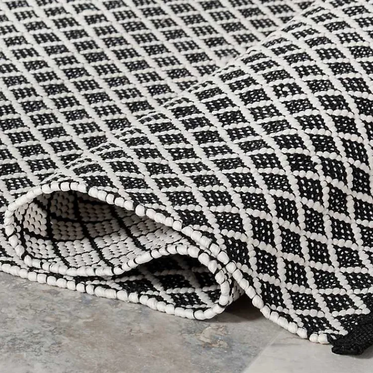 Kirklands Home Area Rugs|Black & White Trellis Indoor/Outdoor Rug, 4x6