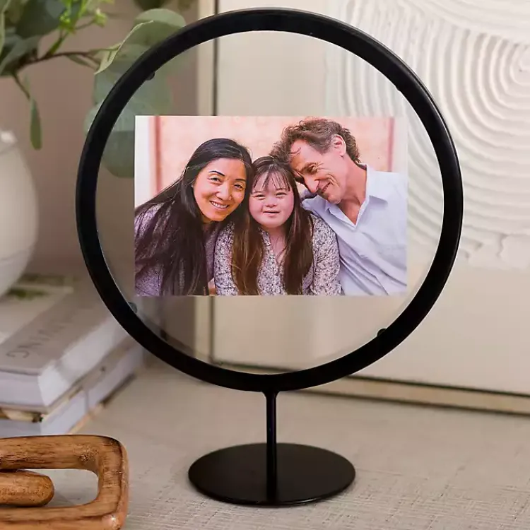 Circular Floating Picture Frame Stand, 4x6 Picture Frames