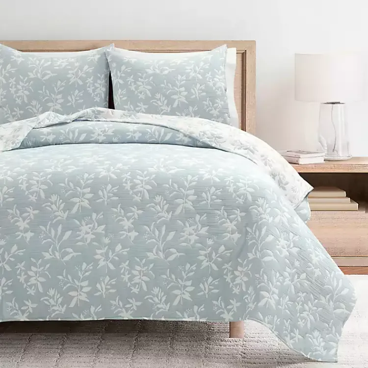 Kirklands Home Quilts|Blue Floral Reversible 3-pc. Full/Queen Quilt Set