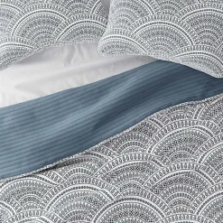 Kirklands Home Quilts|Blue Scalloped Reversible 3-pc. King Quilt Set