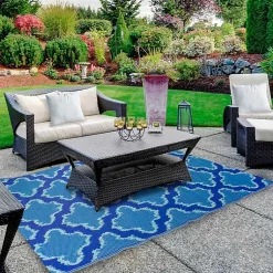 Kirklands Home Outdoor Rugs|Cerulean Quatrefoil Outdoor Area Rug, 4x6
