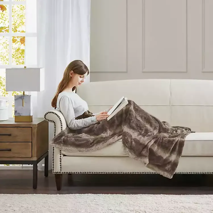 Hot Dark Faux Fur Oversized Throw Blanket Blankets & Throws