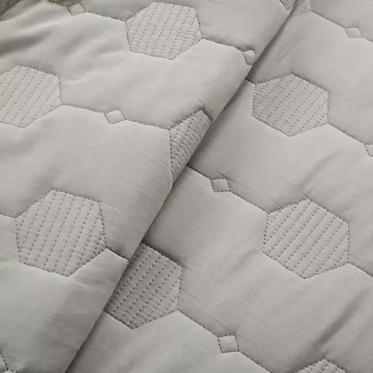 Kirklands Home Quilts|Hexagon Honeycomb 3-pc. Cali King Quilt Set Gray
