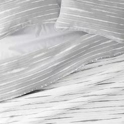 Kirklands Home Quilts|Gray Linear Reversible 3-pc. King Quilt Set