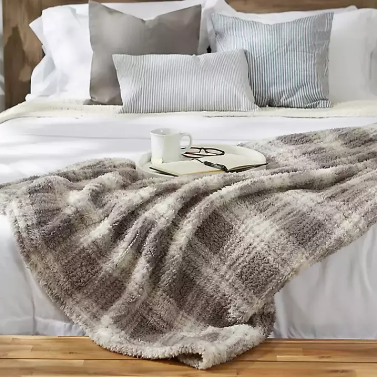 Clearance Plaid Plush Throw Blankets & Throws