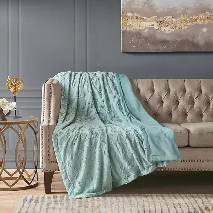 Hot Faux Fur Oversized Throw Blankets & Throws