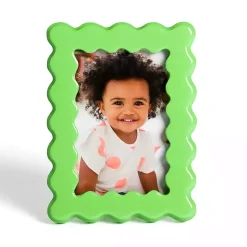 Hot Wavy Layer Picture Frame, 4x6 Picture Frames