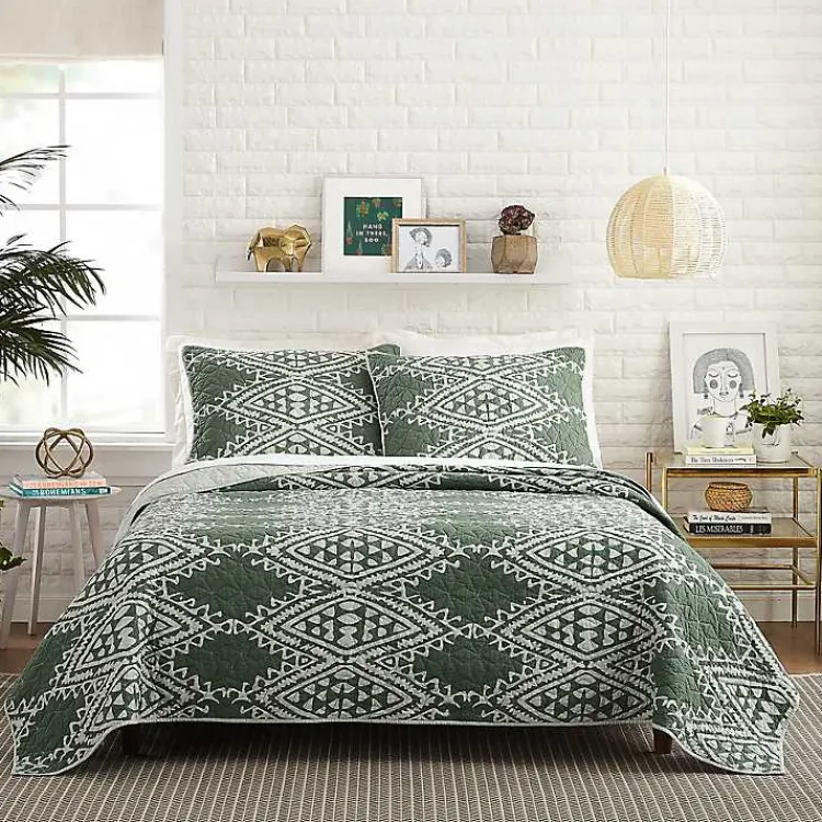 Kirklands Home Quilts|Justina Blakeney Aisha Queen Quilt Set Green