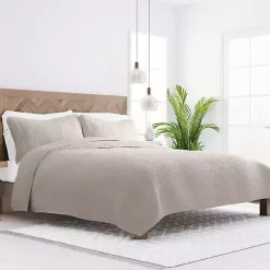 Kirklands Home Quilts|Latte Floral Stitch 3-pc. King Quilt Set Tan