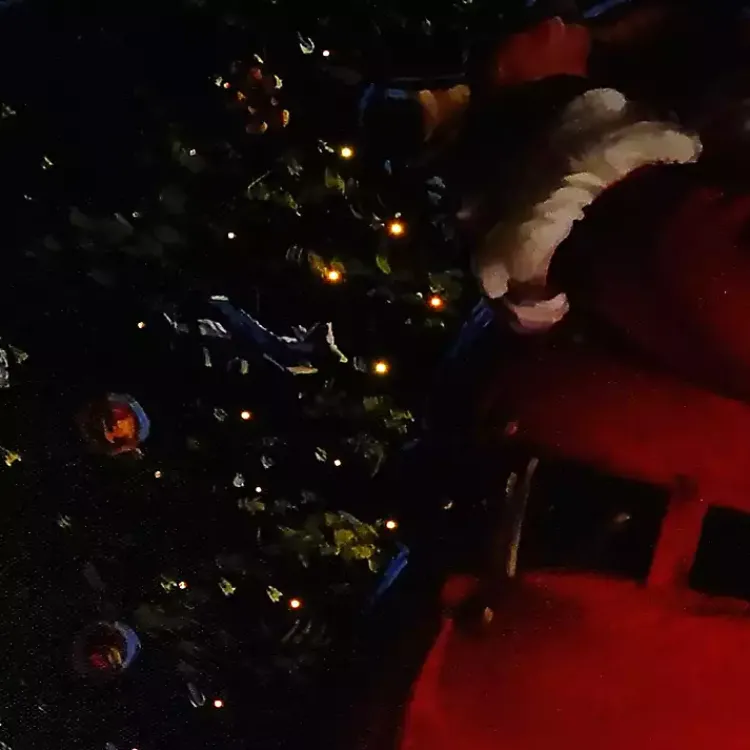 Outlet LED Santa with Gifts Canvas Art Print Christmas Art & Wall Decor