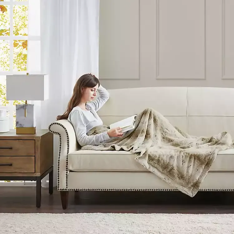 Clearance Light Faux Fur Oversized Throw Blanket Blankets & Throws