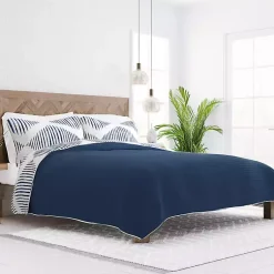 Kirklands Home Quilts|Navy Diamond Line Reversible 3-pc. King Quilt Set