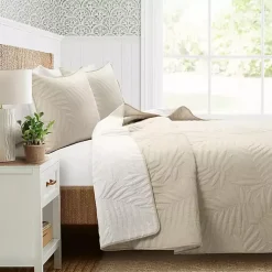 Kirklands Home Quilts|Neutral Leaf Reversible 3-pc. Full/Queen Quilt Set