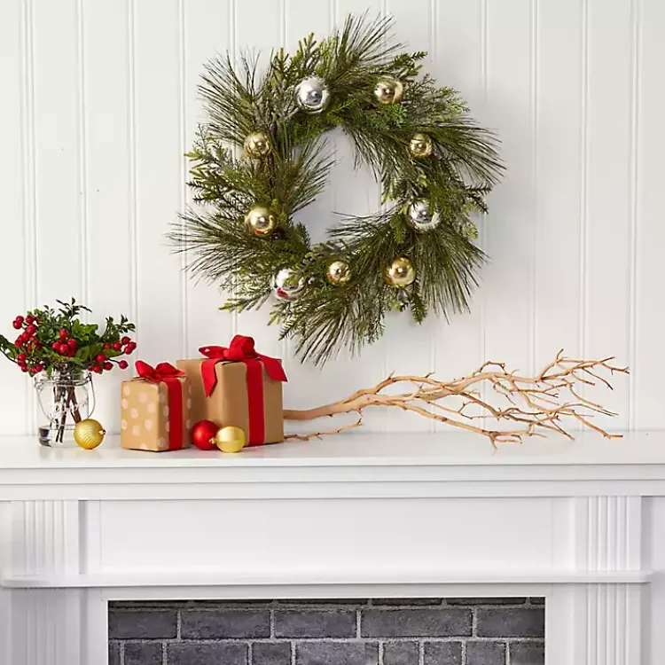 Hot Pine Mix and Ornament Wreath Christmas Wreaths