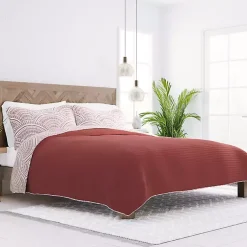 Kirklands Home Quilts|Terra Scalloped Reversible 3-pc. King Quilt Set