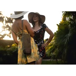 Kirklands Home Barware|Vanderbilt Insulated Wine Bottle Tote