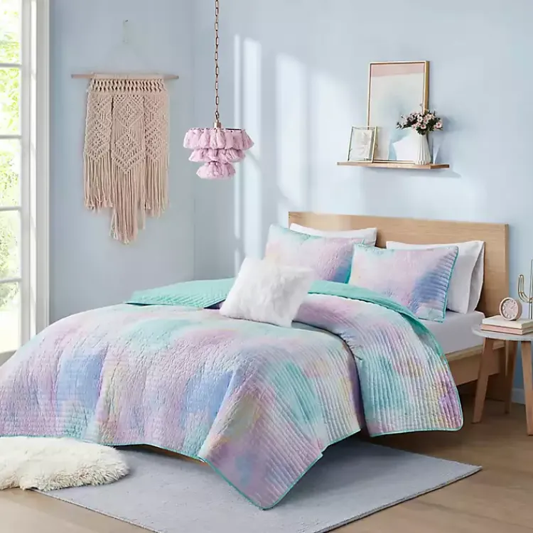 Kirklands Home Quilts|Watercolor Tie-Dye 4-pc. Full/Queen Quilt Set