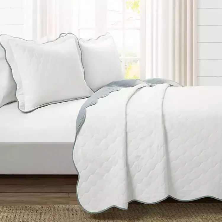 Kirklands Home Quilts|White and Blue Scallop 3-pc. Full/Queen Quilt Set