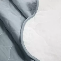 Kirklands Home Quilts|White and Blue Scallop 3-pc. Full/Queen Quilt Set