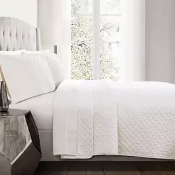 Kirklands Home Quilts|Ava Diamond 3-pc. Oversized King Quilt Set White