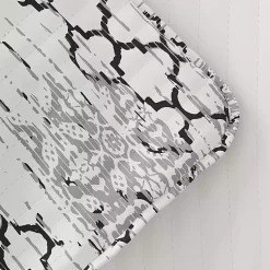 Kirklands Home Quilts|White Trellis Reversible 3-pc. Queen Quilt Set