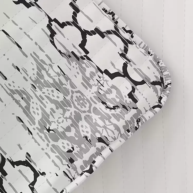 Kirklands Home Quilts|White Trellis Reversible 3-pc. Queen Quilt Set